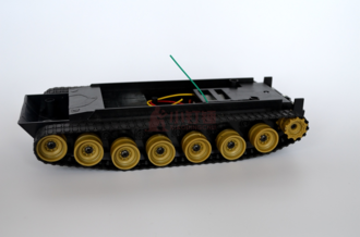 如何制作DIY一个低成本高性能的遥控坦克？