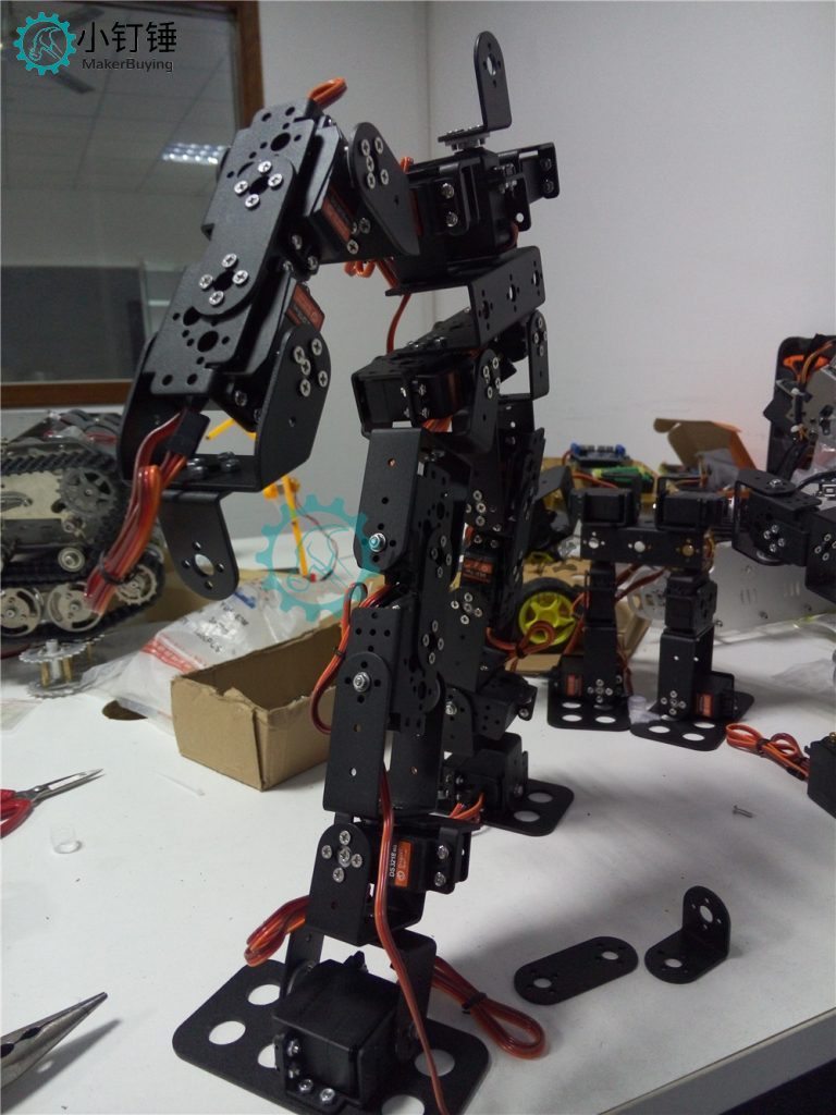 SNAM3100 8自由度 人形机器人不带舵机安装教程