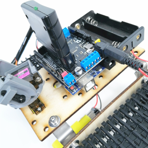 R3  PS2遥控机器人四自由度履带探测车底盘  arduino拼装DIY套件