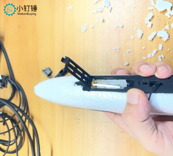 XDCP10 小钉锤小白鸽拼装遥控手抛滑翔机教程v0.2