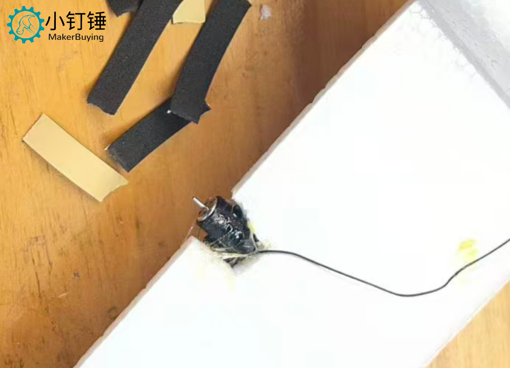 XDCP10 小钉锤小白鸽拼装遥控手抛滑翔机教程v0.2